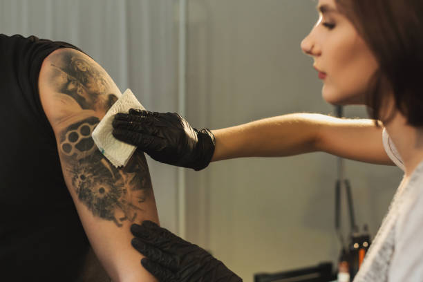 limpiar tatuaje